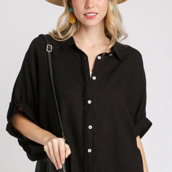 UMGEE Linen Boxy Cut Button Down - Picture 3 of 3